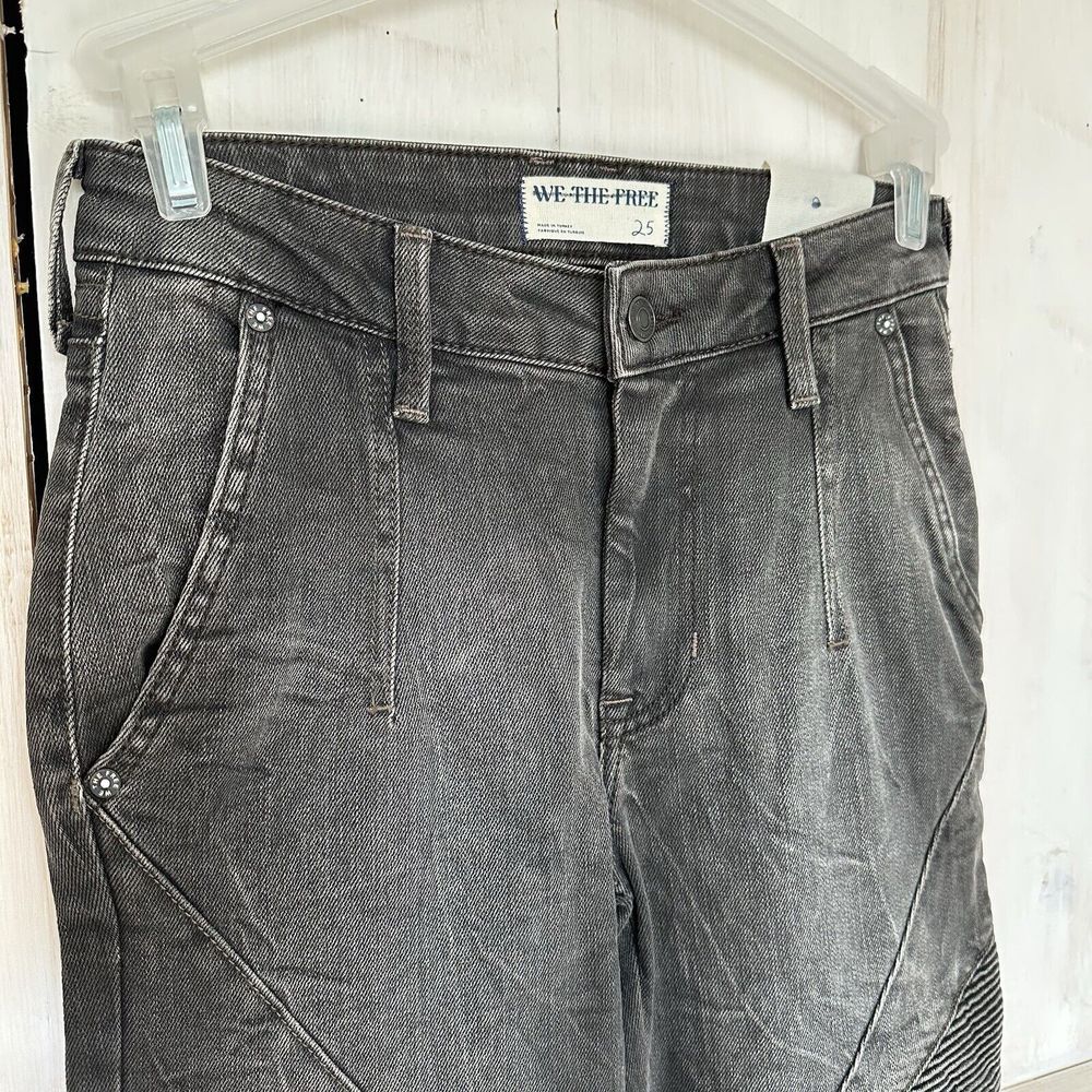 Free‎ People We The Free Vector Moto Flare Jeans Distressed Black Size 25 NWT - Picture 6 of 14
